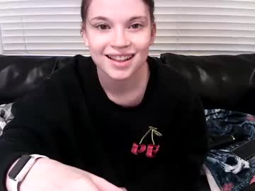 Naked cam girl lexi_laine image #2233975