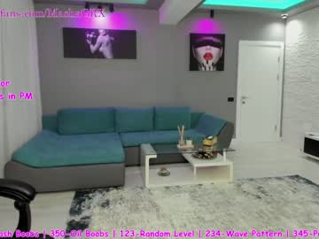 Naked cam girl haileygrx image #2038342