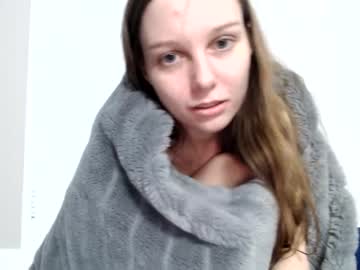 Naked cam girl lily_brooke image #410406