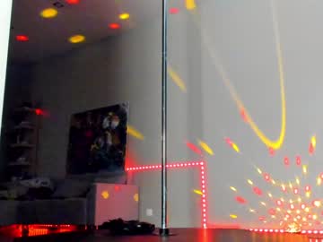 Naked cam girl _meganmeow_ image #2162556
