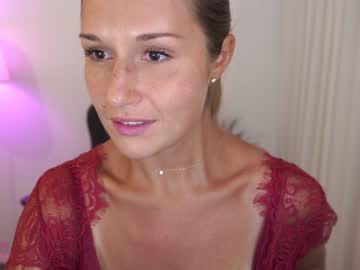 Naked cam girl yours_anastasia image #2188322
