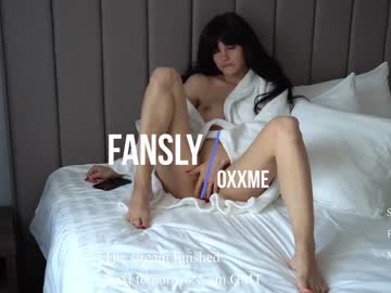 Naked cam girl oxxme image #2476238
