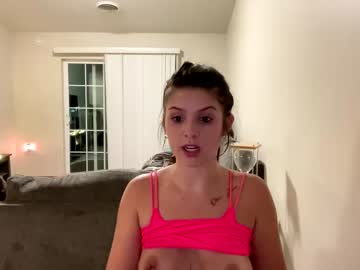 taya_raelynn naked cam