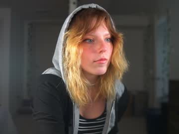 Naked cam girl crimsonxrapture image #1038472