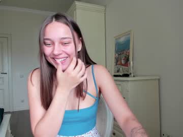 Naked cam girl eleonora_linn image #2200771