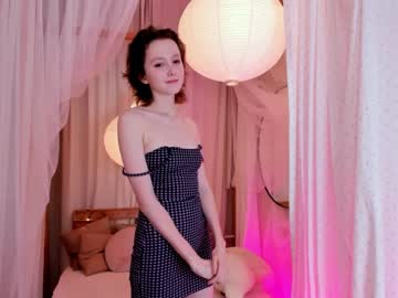 Naked cam girl hailiemills image #3051572