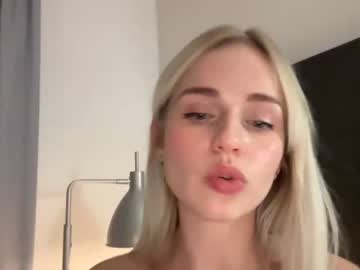 Naked cam girl alexagrayfreeforyou image #3761438