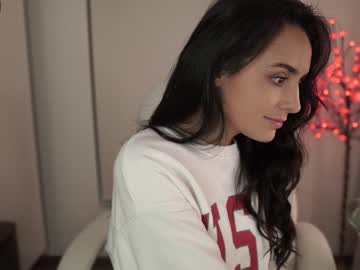 Naked cam girl annie_dreams image #2463293