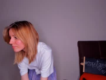 Naked cam girl denisegarcias image #3699606