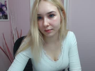Naked cam girl lila_page image #1100183