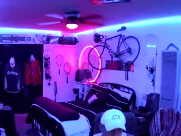 Naked cam man shortbutthickasfuck image #2683672