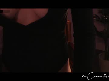 Naked cam girl cinnabelle image #710299