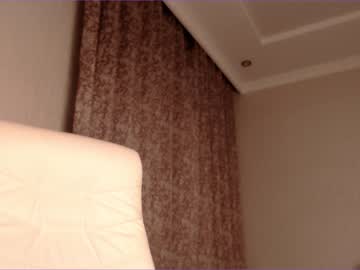 Naked cam girl kim_yana image #1210200