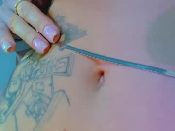 Naked cam girl emmi_rosee image #1798457