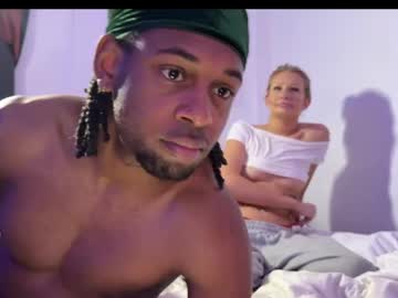 Naked cam couple ghosttt96 image #4063133
