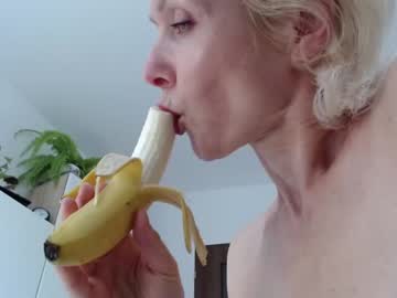 Naked cam girl jasmin18v image #145896
