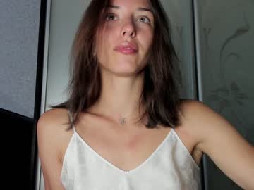 Naked cam girl water__lily image #2193497