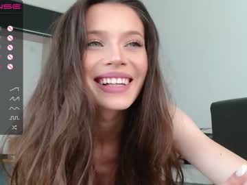 Naked cam girl isia_slay image #2049601