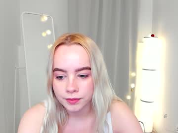 Naked cam girl karry_coy image #3399354