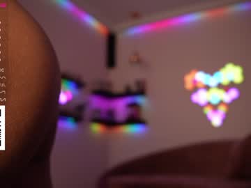 Naked cam girl amniemodel image #2706977