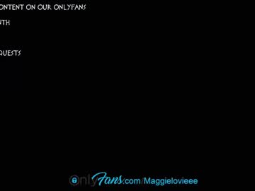 Naked cam girl maggielovieee image #828136