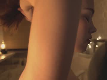 Naked cam girl bibi_it_is image #1643332