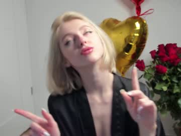 Naked cam girl yournaughtymiss image #1128593