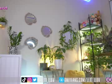 Naked cam girl lexi_luv image #2112817