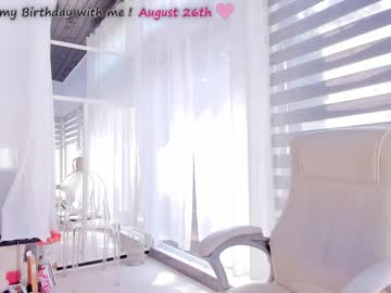 Naked cam girl miss_diamond__ image #2466622