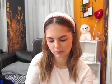 Naked cam girl simply_lily image #3426537