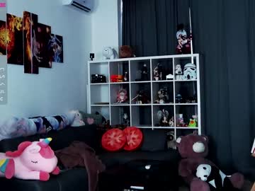 Naked cam girl madnessalise image #2112174