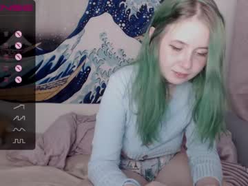 Naked cam girl yoliverse image #2320007
