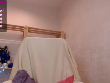 Naked cam girl mila_kimm image #3704462