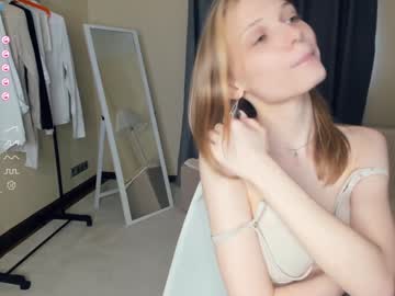 maidagentile naked cam