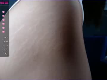 Naked cam girl lina_tyan image #1670917