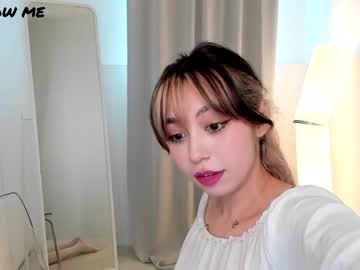 Naked cam girl y_u_m_i_k_a image #2387877