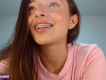 Naked cam girl gabrielaa_18 image #3553514