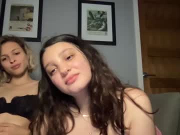 Naked cam girl babyemma13 image #452072
