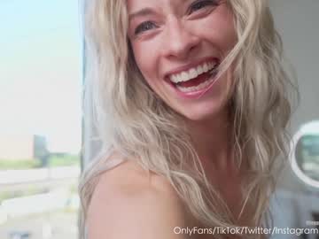 Naked cam girl saraxjacob image #2032707