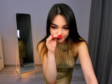 Naked cam girl chloe_catherine_mykers image #3480109