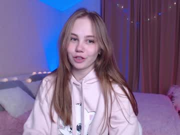 Naked cam girl little__princesss1 image #622348
