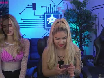 Naked cam couple anabel054 image #2998149