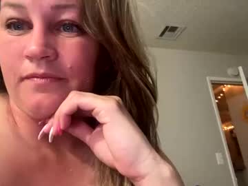dmarie1119 naked cam