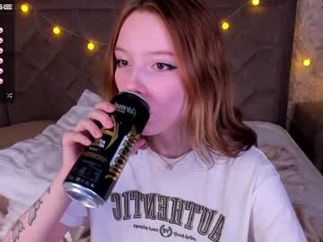 Naked cam girl lill_alice image #1785472