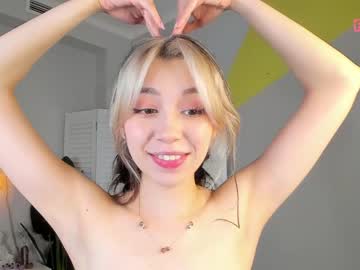 Naked cam girl y_u_m_i_k_a image #3219960