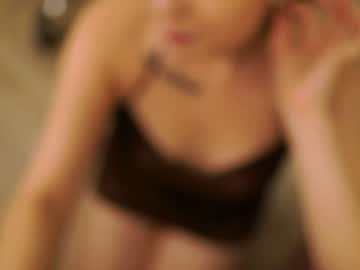 Naked cam girl chloe_catherine_mykers image #2548402