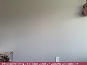 Naked cam girl bloomyogi image #1973525