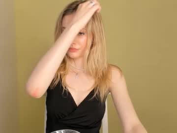 Naked cam couple elsa_goold image #2044242
