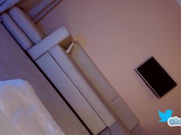 Naked cam girl hollyextra image #3186308