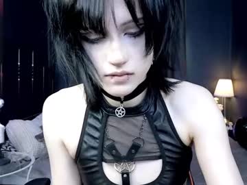 Naked cam girl dark_vamp_ image #4082692
